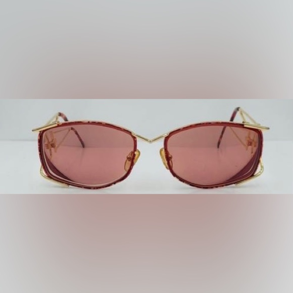 Vintage Beverly Johnson Tortoise Gold Oval